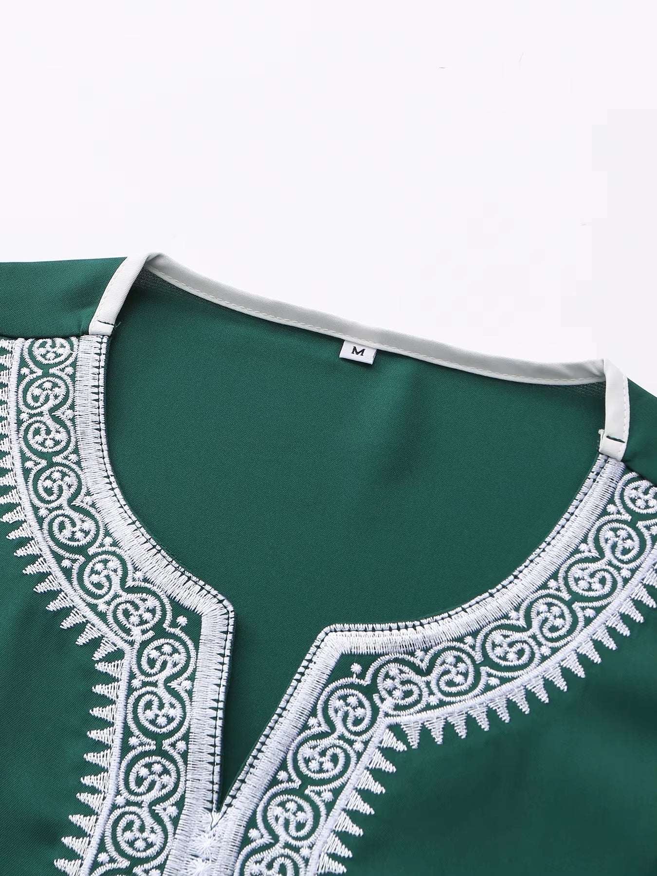 Emerald and white Embroidered Gandoura ✦ XXL